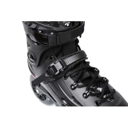 PATINES FLYING EAGLE F110 NEGRO